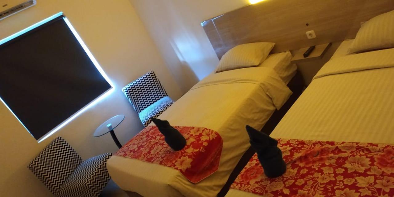 Mel'S Inn Manado Zewnętrze zdjęcie