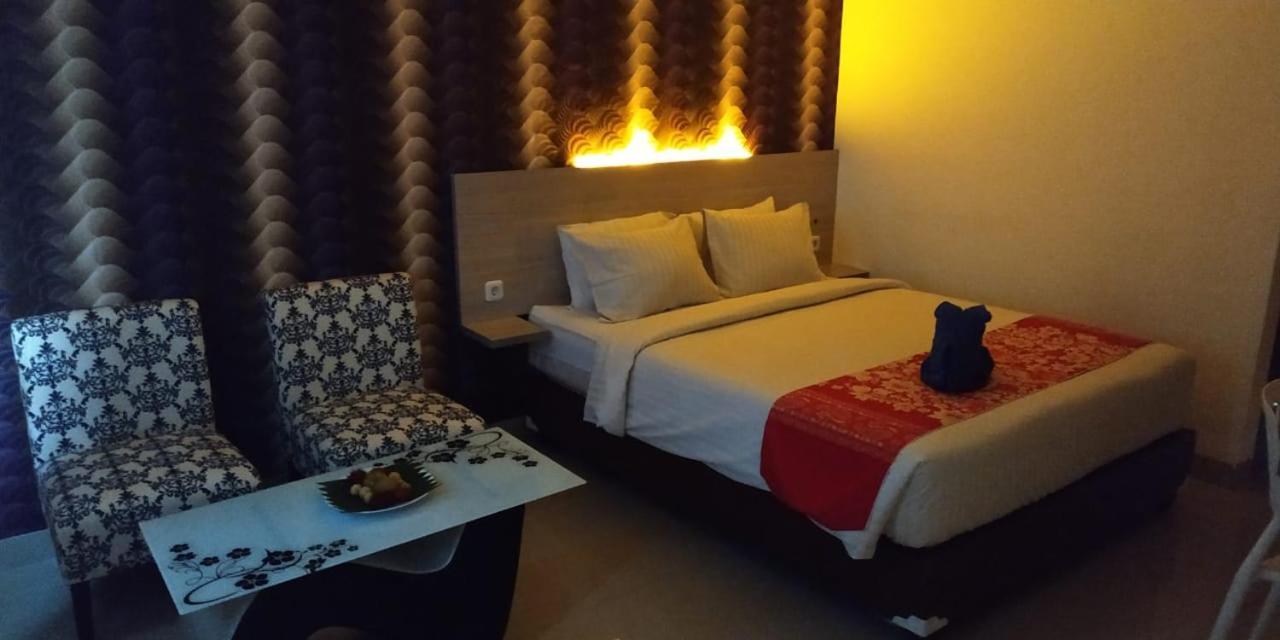 Mel'S Inn Manado Zewnętrze zdjęcie